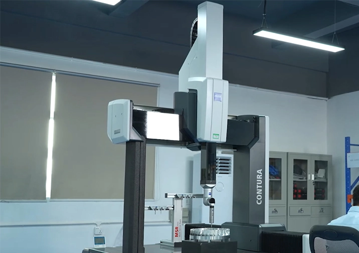 Measuring Center (ZISS CMM)